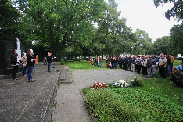 Antikriegstag2011   026.jpg